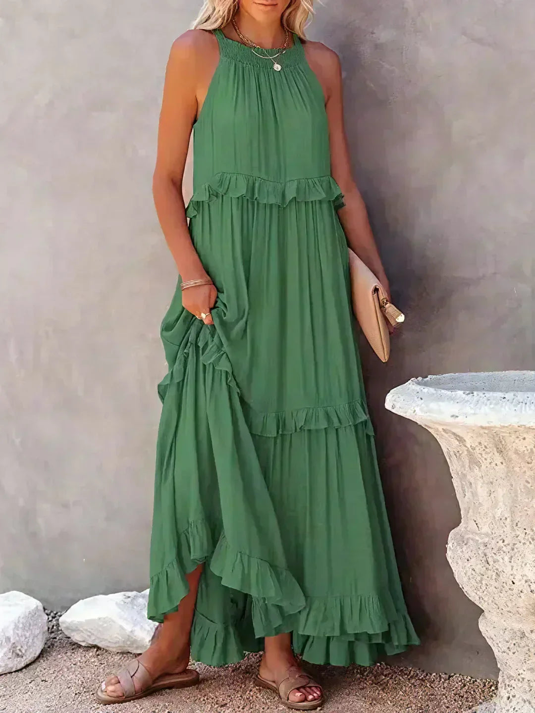 Sarah | Long Dress with Ruffles and Open Back (Almost Sold Out)