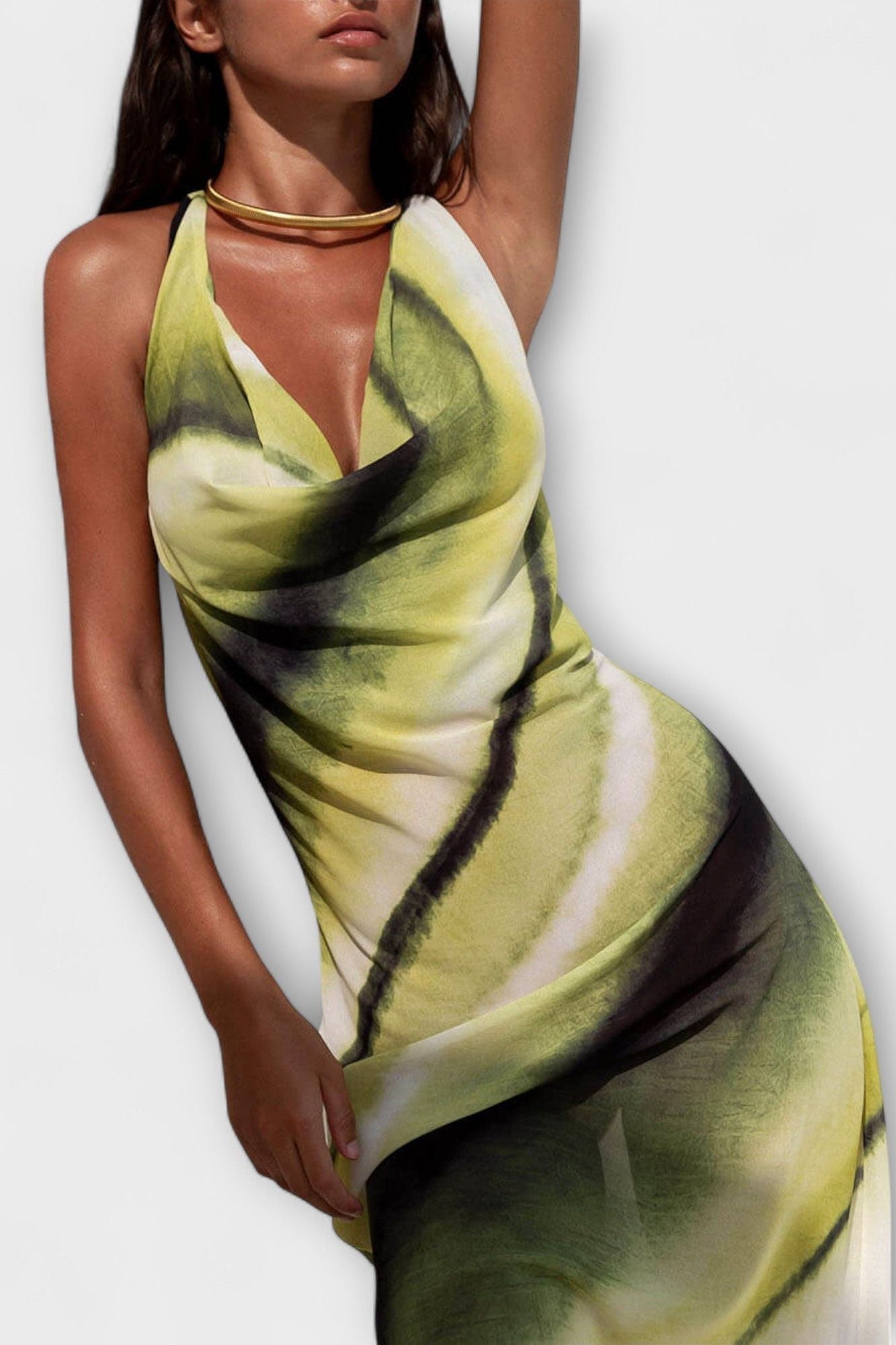 Elegant Green Tie-Dye Dress