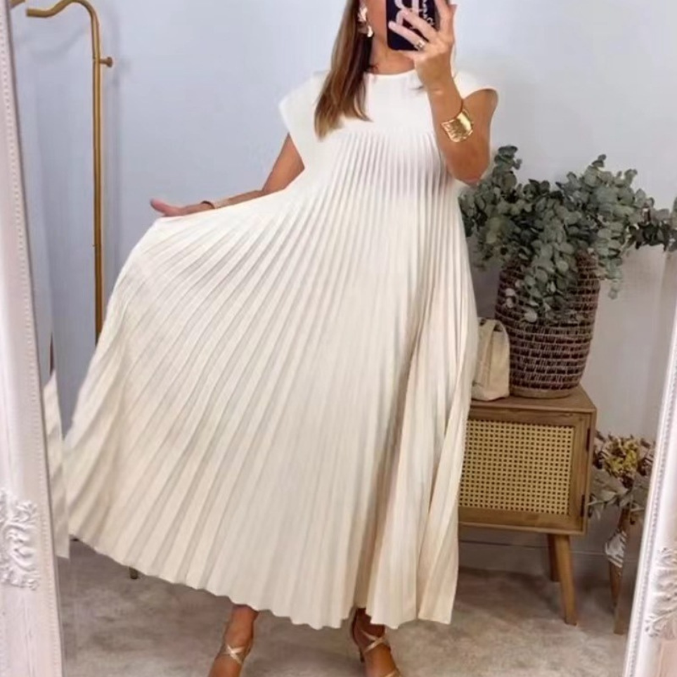 Séline® | Lightweight and Fresh Pleated Dress