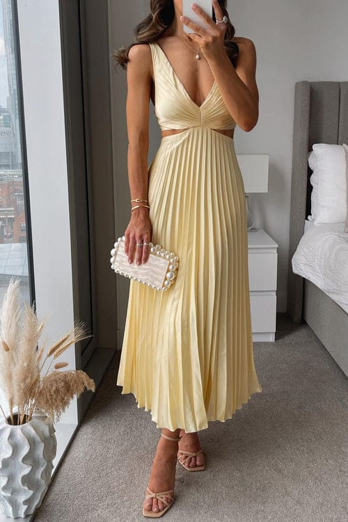 KESLEYMC | PLEATED DRESS WITH NECKLINE