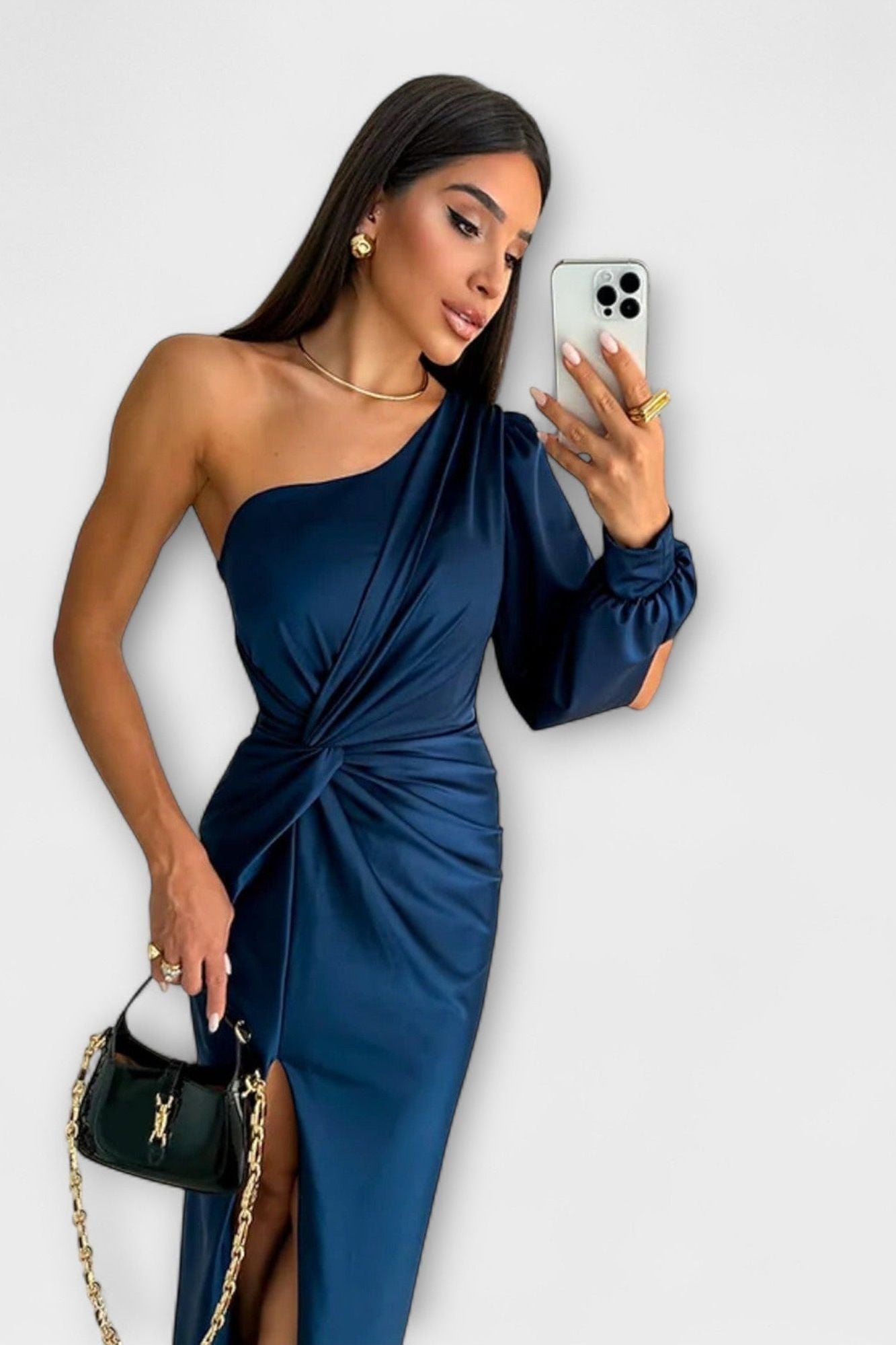 Elegant Dress with Sophistication