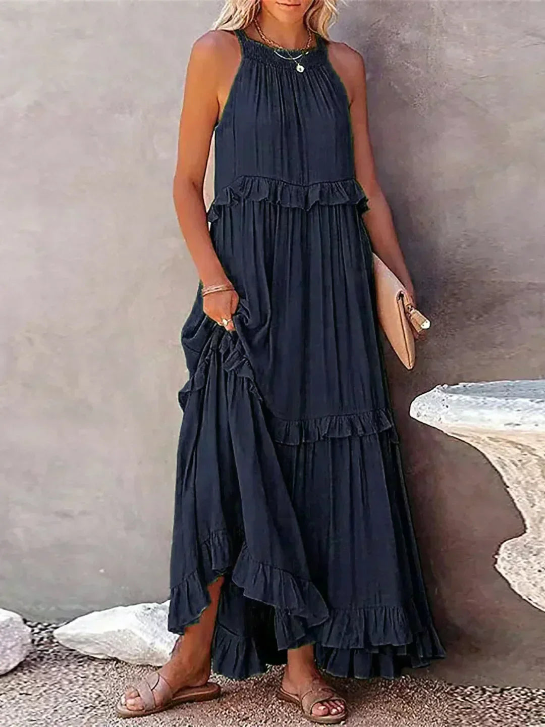 Sarah | Long Dress with Ruffles and Open Back (Almost Sold Out)