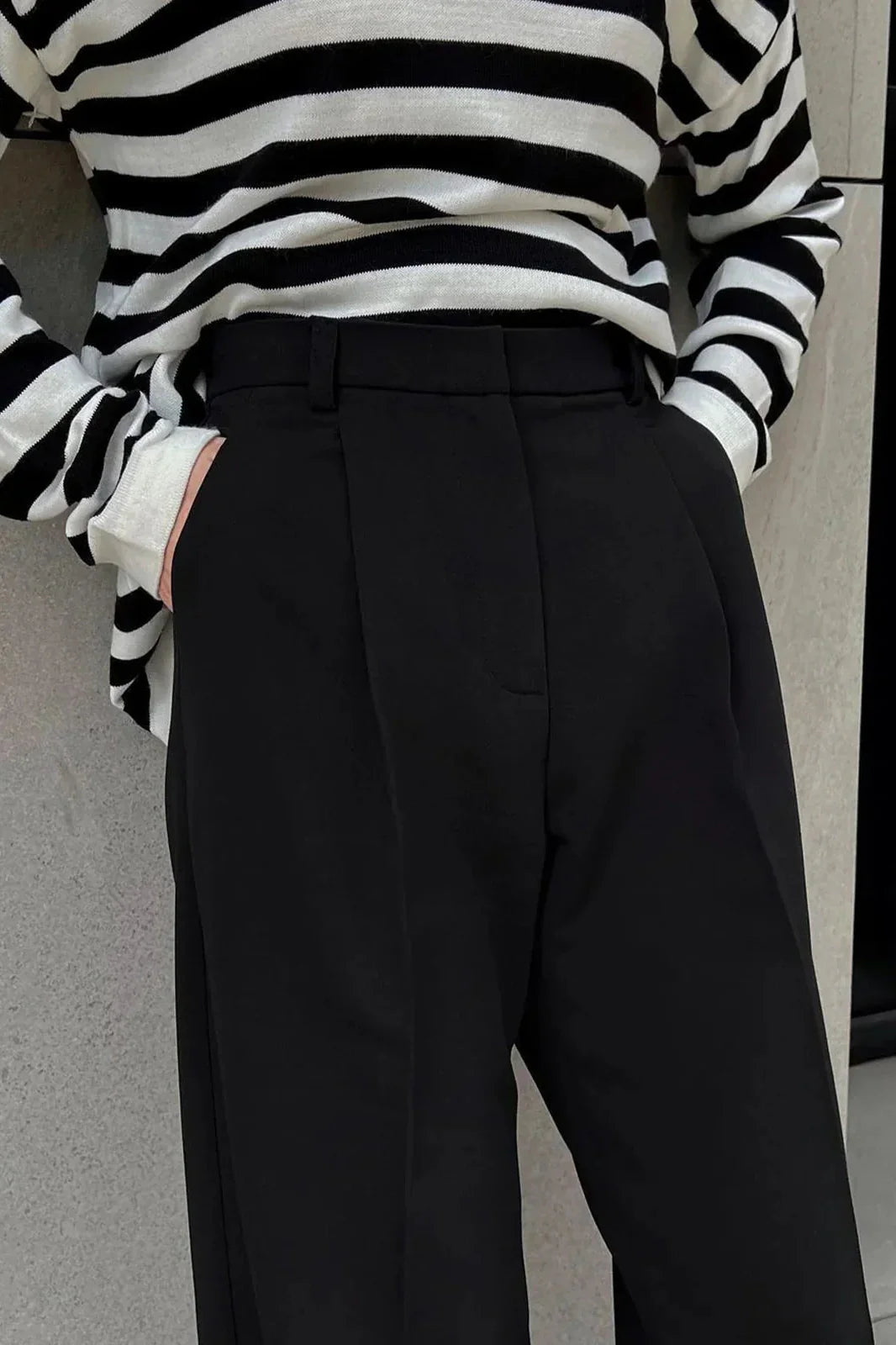 Must-have High-Waist Wide Leg Black Pants