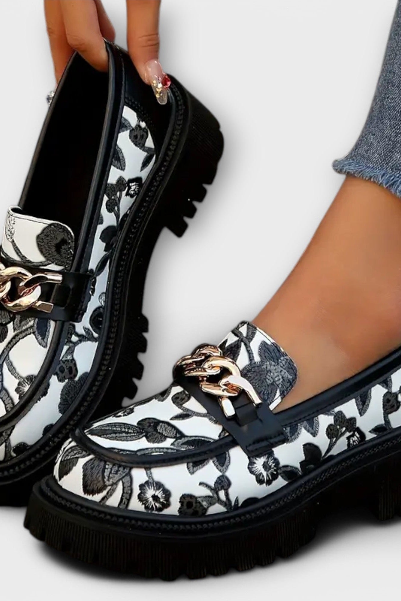 Tiffany - Elegant Retro Loafers