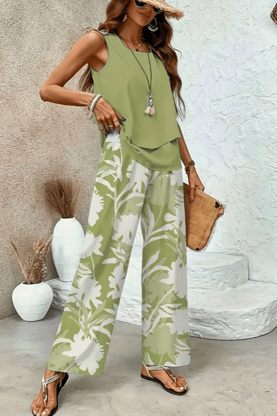 Palm Whisper – Elegant Set