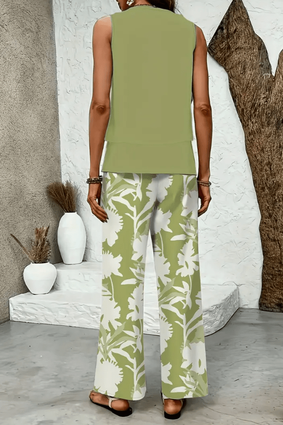 Palm Whisper – Elegant Set