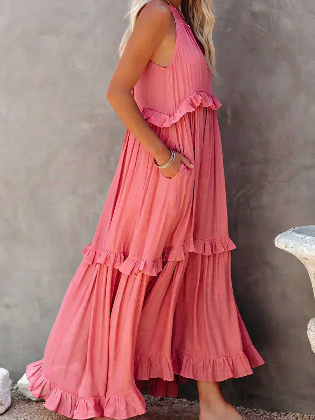 Sarah | Long Dress with Ruffles and Open Back (Almost Sold Out)