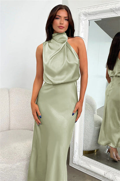 Valéria™ | Long Satin Dress with Open Back
