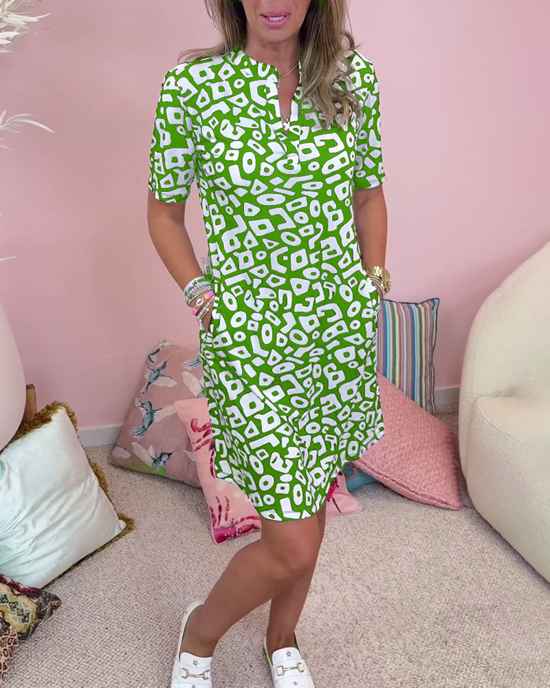 Viaro™ | Printed V-neck dress with pockets