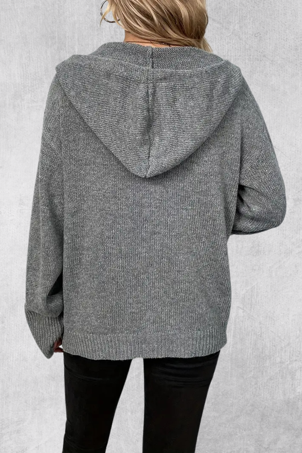 Lindsay - Elegant Lightweight Cardigan