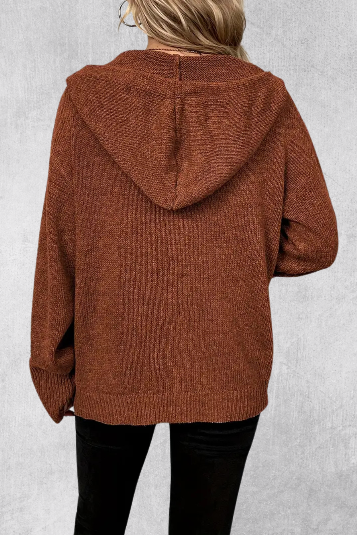 Lindsay - Elegant Lightweight Cardigan